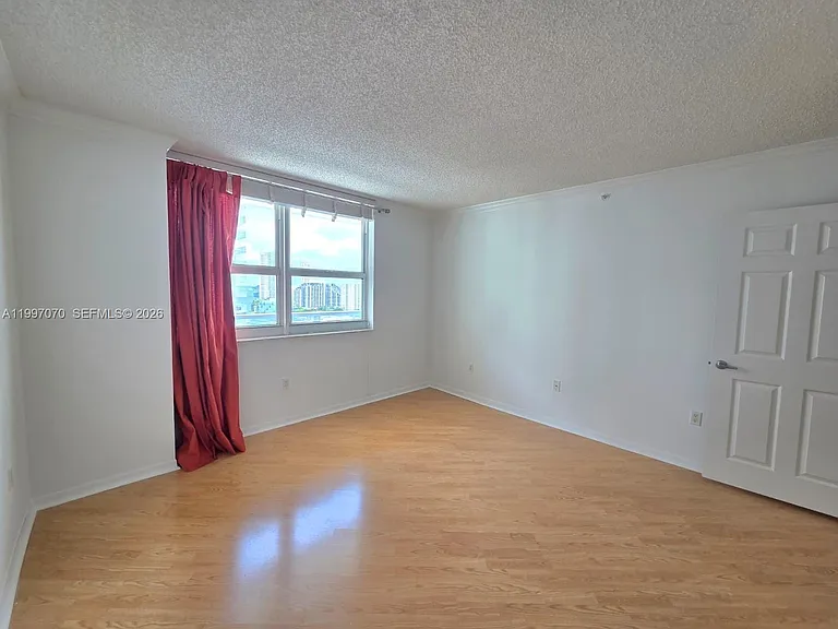 1155 Brickell Bay Dr #2006 — Photo 18