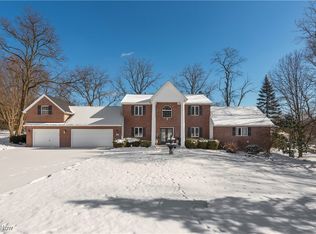 521 S Lake St, Amherst, OH 44001