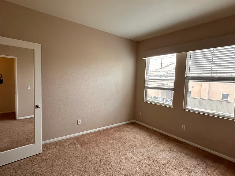16827 Abundante St — Photo 11