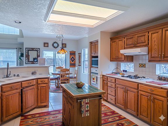 4th image of 10319 Cedar Springs Pl NW