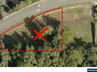 608 Sahalee Dr SE, Salem, OR 97306