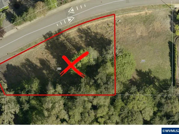 608 Sahalee Dr SE, Salem, OR 97306