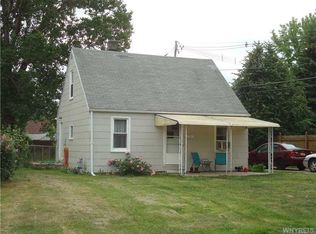 11 Hemlock Rd, Buffalo, NY 14226