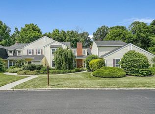 33 Weathervane Way, Warwick, NY 10990