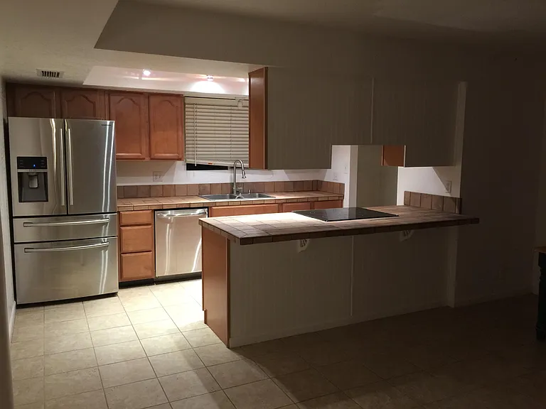 8438 E San Miguel Ave — Photo 4