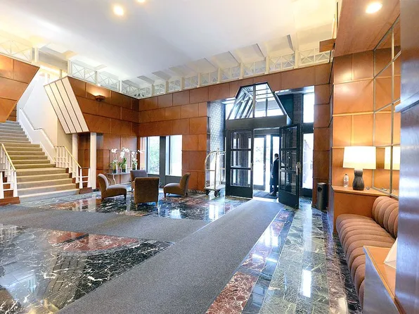 188 E 64th St APT 1702, New York, NY 10065