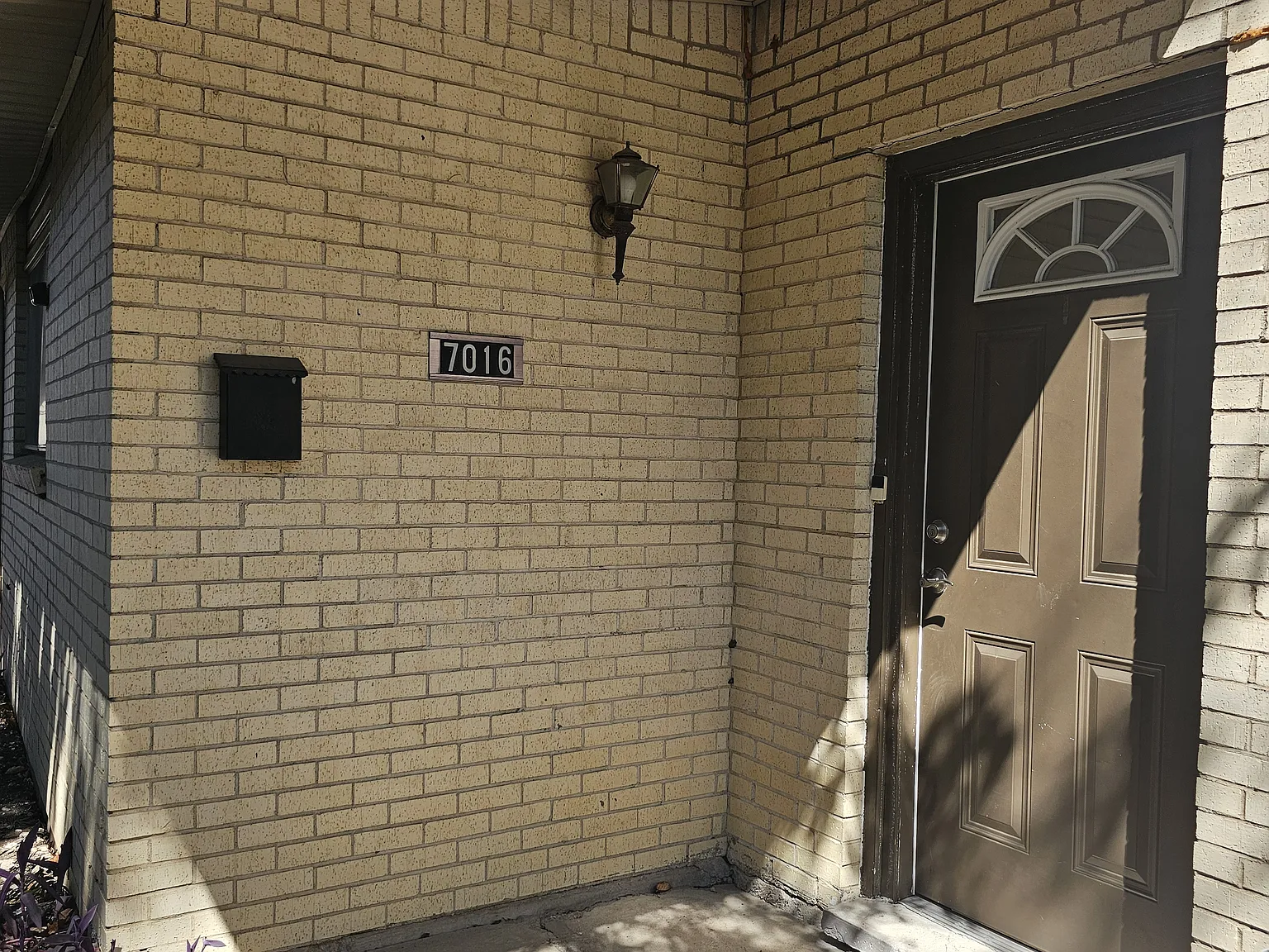 3 bed, 1735 sqft, $2,499 — Photo 3