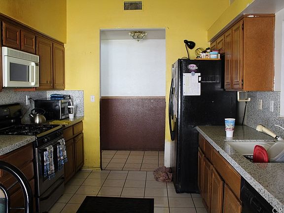 5th image of 13439 Lakeport Dr
