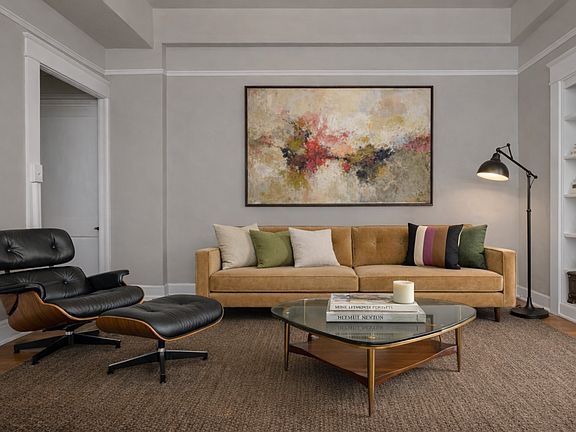 2nd image of 2030 11th Ave S APT 3A