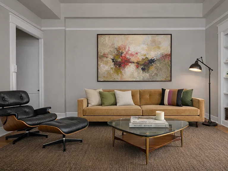Dulion Apartments — Photo 2