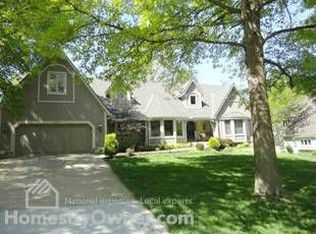 12617 Pawnee Ln, Leawood, KS 66209