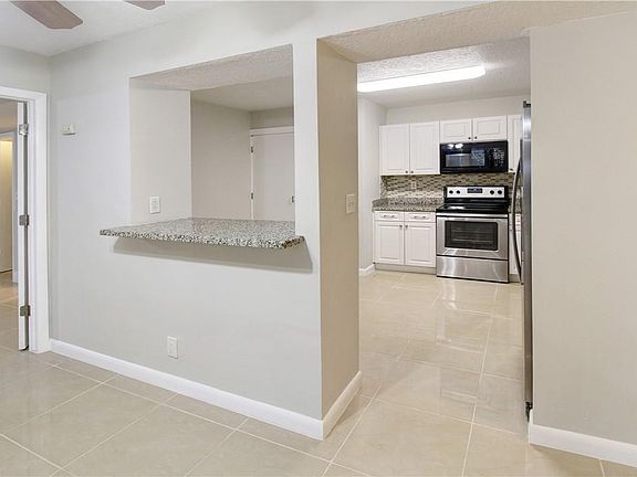 5th image of 12263 Royal Palm Boulevard #4N