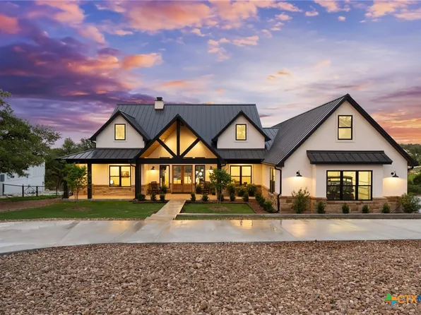 375 Iron Hl, New Braunfels, TX 78132