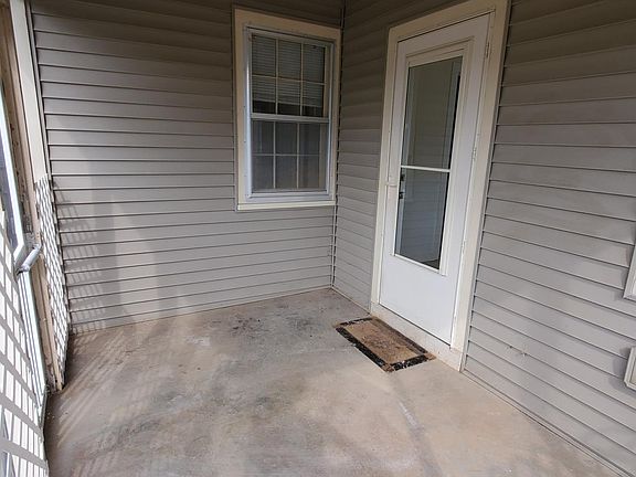4th image of 1206 Herrington St