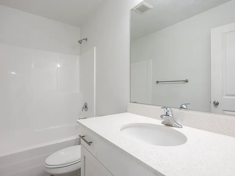 1303 E 920 N — Photo 6