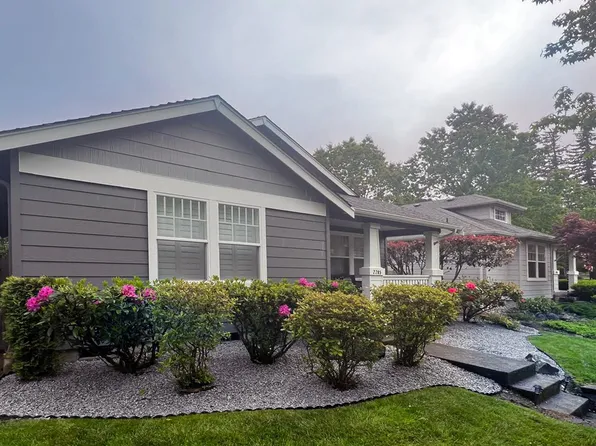 2285 Palisade Blvd, Dupont, WA 98327