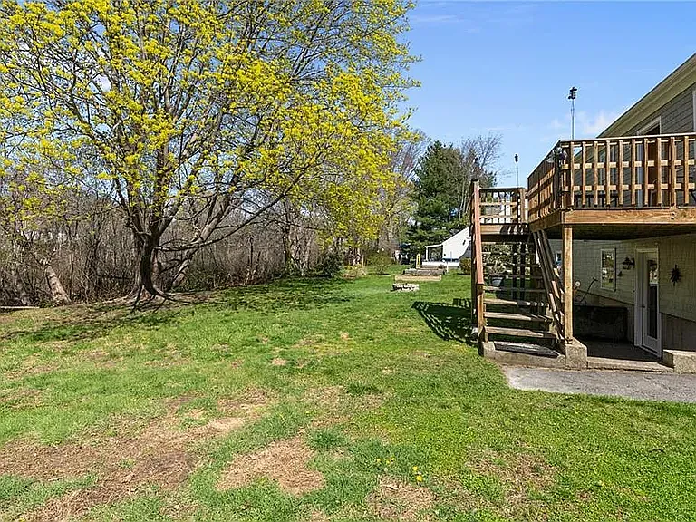 19 Harris St #19 — Photo 18