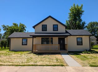 206 E Jefferson St, Gardner, IL 60424