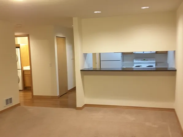 Pinehurst, 11500 Pinehurst Way NE #309, Seattle, WA 98125