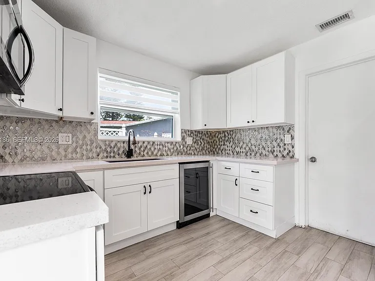 3192 NW 40th Ct — Photo 13