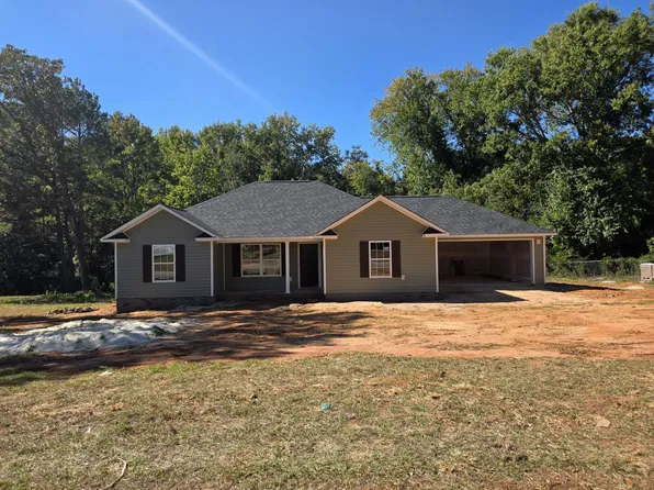 2540 Equinox Ave, Dalzell, SC 29040