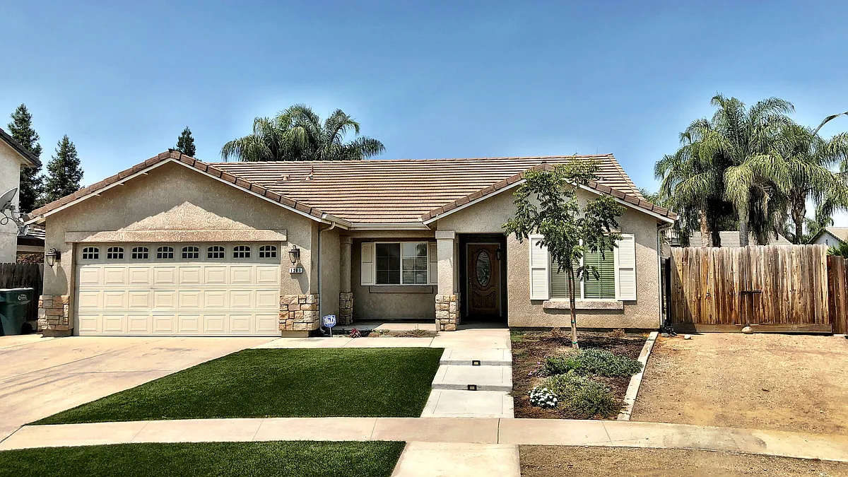 Building Photo - 1281 Mount Brewer Ct