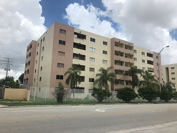 2nd image of 6060 W 21st Ct APT 105