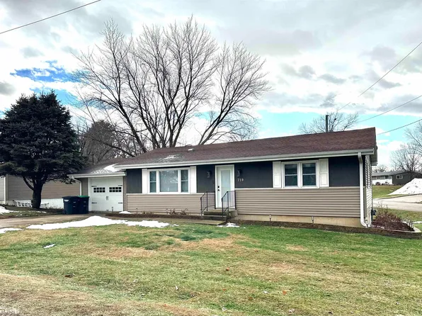 719 Dodge St, Keosauqua, IA 52565