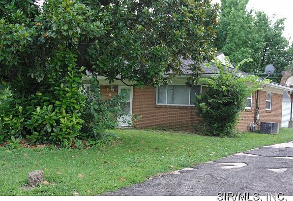 2nd image of 8518 Church Ln