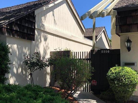 4th image of 2306 Park Ave