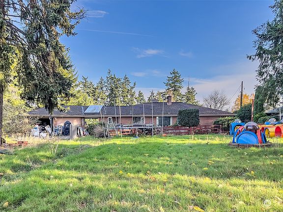 5th image of 19411 19505 108th Avenue SE