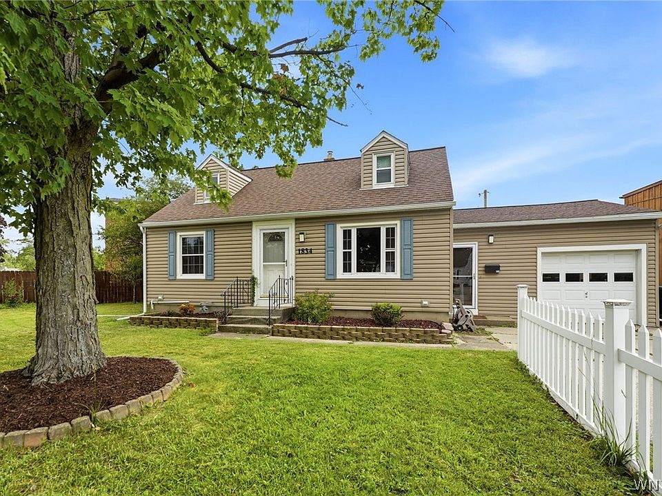 1st image of 1834 Parker Blvd