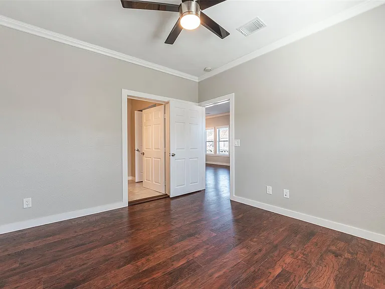 4302 Avenue R 1/2 — Photo 21