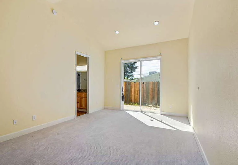 2621 Mysin Way — Photo 12