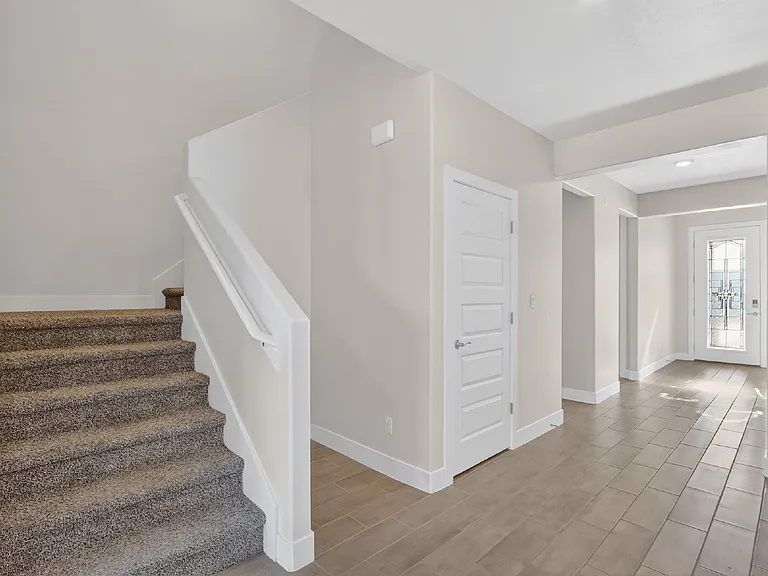 2233 Sandstone Pl — Photo 8