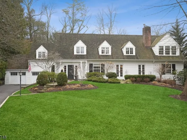 15 BROOKLAWN DRIVE, Millburn Twp., NJ 07078