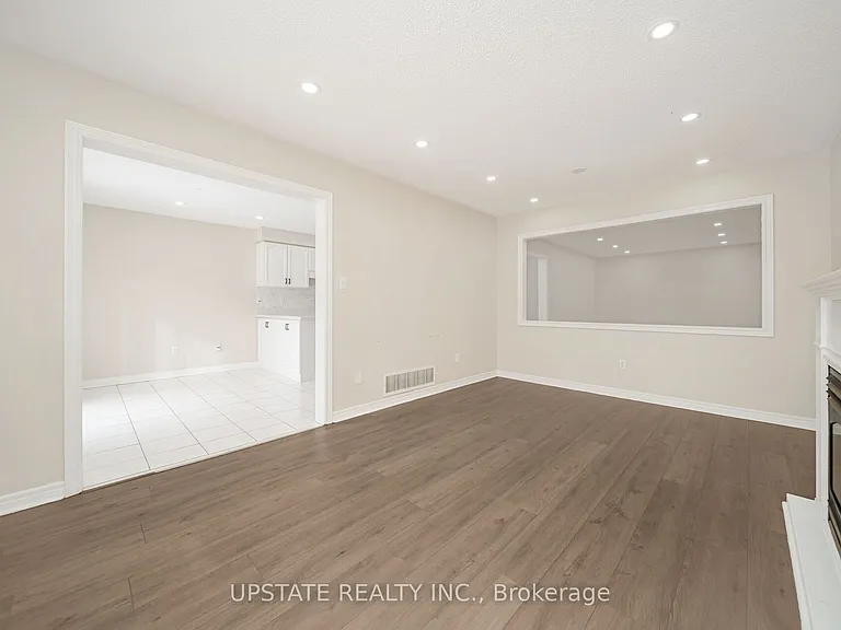 46 Velvet Grass Ln — Photo 6