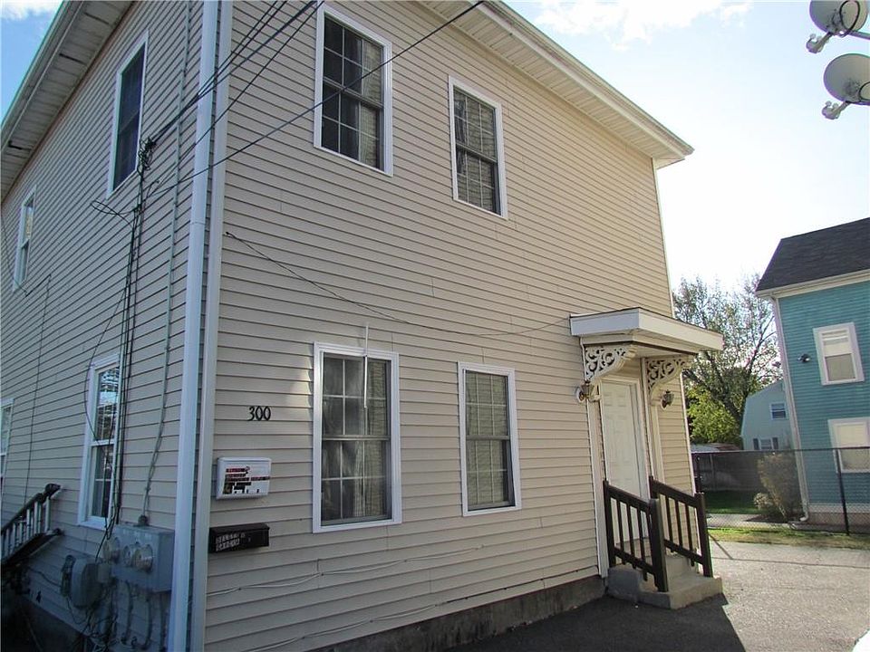 1st image of 14 Saratoga St