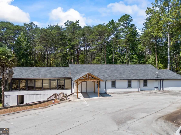 3023 E Silver Shoals Rd, Toccoa, GA 30577