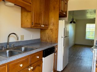 6280 Bedford Dr, Beaumont, TX 77708