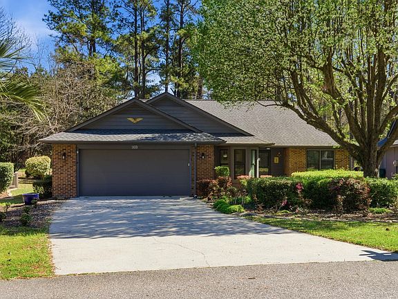 2nd image of 103 Timberline Dr.