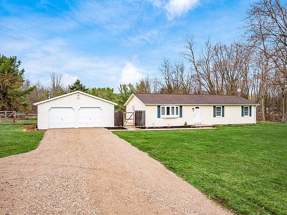 2nd image of 2135 County Road 11
