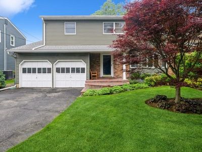 1581 Shirley Court, Merrick, NY, 11566