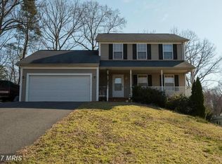 5012 Decatur St, Saint Leonard, MD 20685