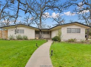 708 Esther Blvd, Bryan, TX 77802