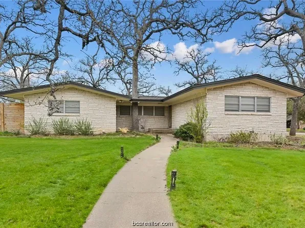 708 Esther Blvd, Bryan, TX 77802