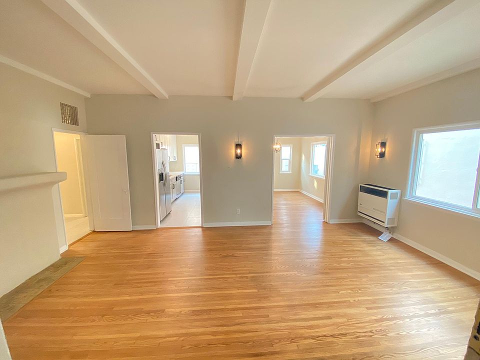 1st image of 4171 Garthwaite Ave #1/2