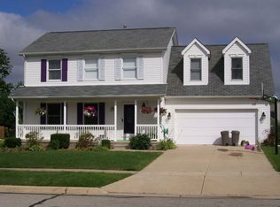 1397 Middlewood Dr, Saline, MI 48176