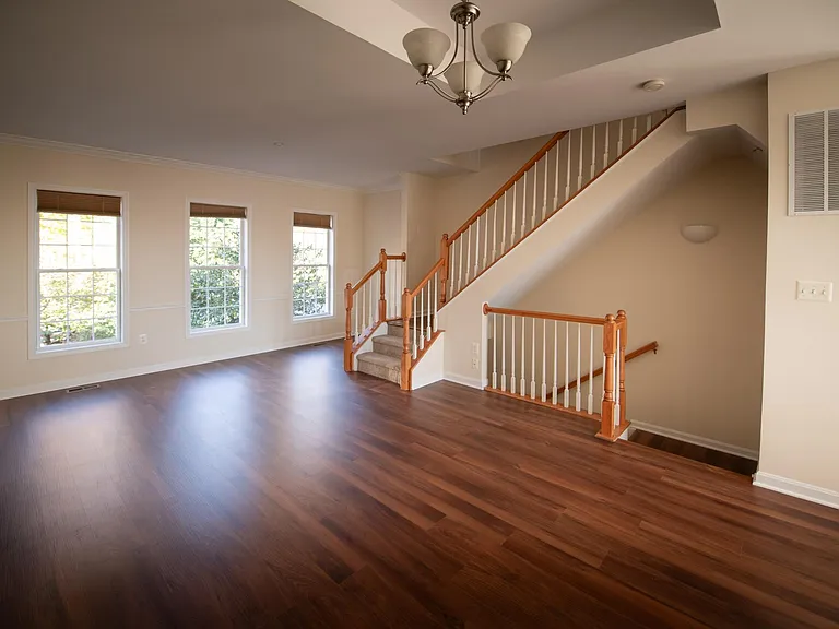 1431 N Scott St — Photo 13