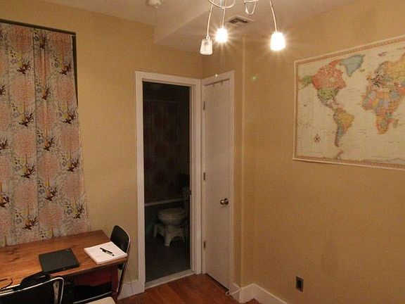 3rd image of 885 Saint Johns Pl APT 6R